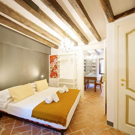 Apartamento Dolcevita N 495 Biennale Venecia